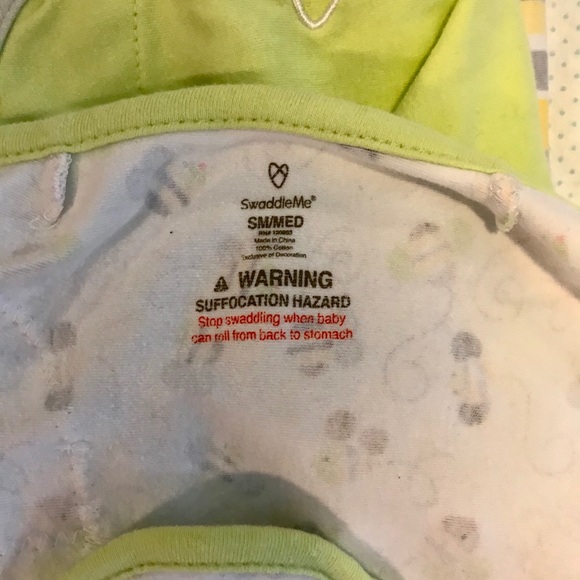 Swaddle Me newborn swaddles - Picture 2 of 2